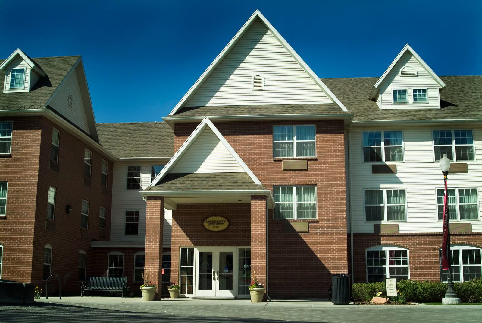 Exterior photograph of the University Guest House hotel